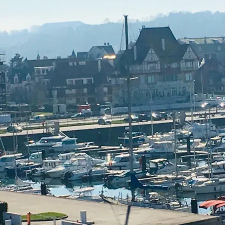 דירה Nice Overlooking Marina